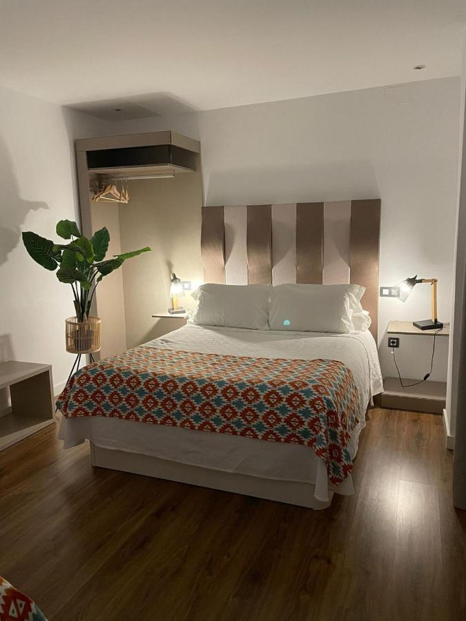 Hotel Qb Almagro Centro Exteriör bild